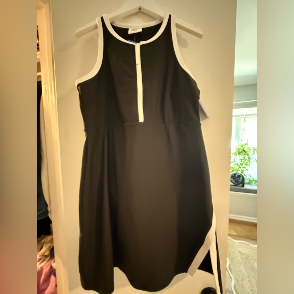 Cascade Collective Black Skort with White Trim NWT